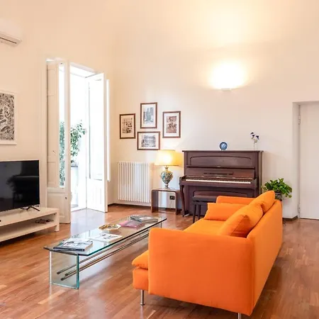 Finestre Sul Teatro - - Parking Included *