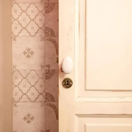 Finestre Sul Teatro - - Parking Included Apartment *