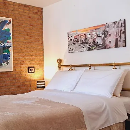 Finestre Sul Teatro - - Parking Included Catania