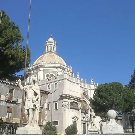 Finestre Sul Teatro - - Parking Included Apartment *