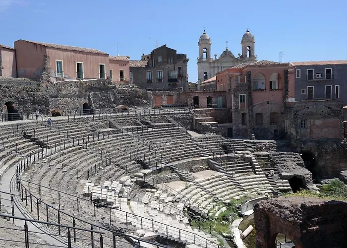 Finestre Sul Teatro - - Parking Included Διαμέρισμα