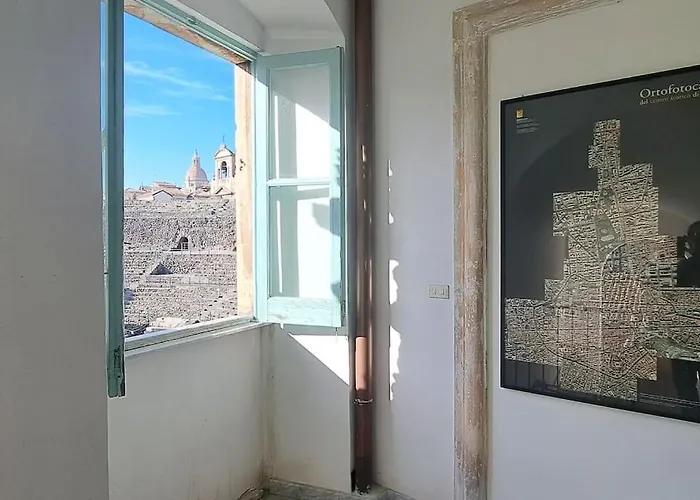 Διαμέρισμα Finestre Sul Teatro - - Parking Included Κατάνια