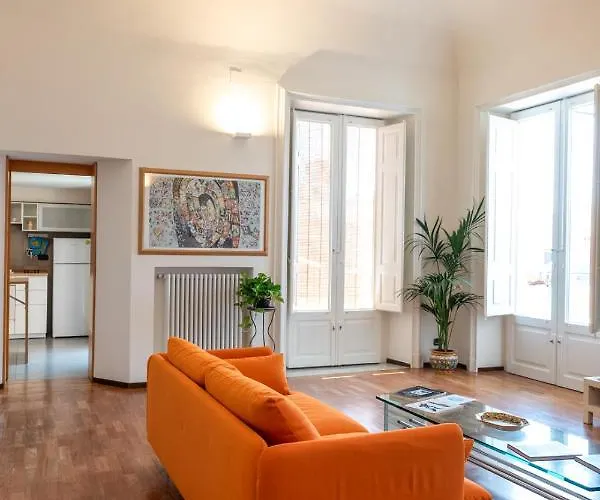 Finestre Sul Teatro - - Parking Included Διαμέρισμα *